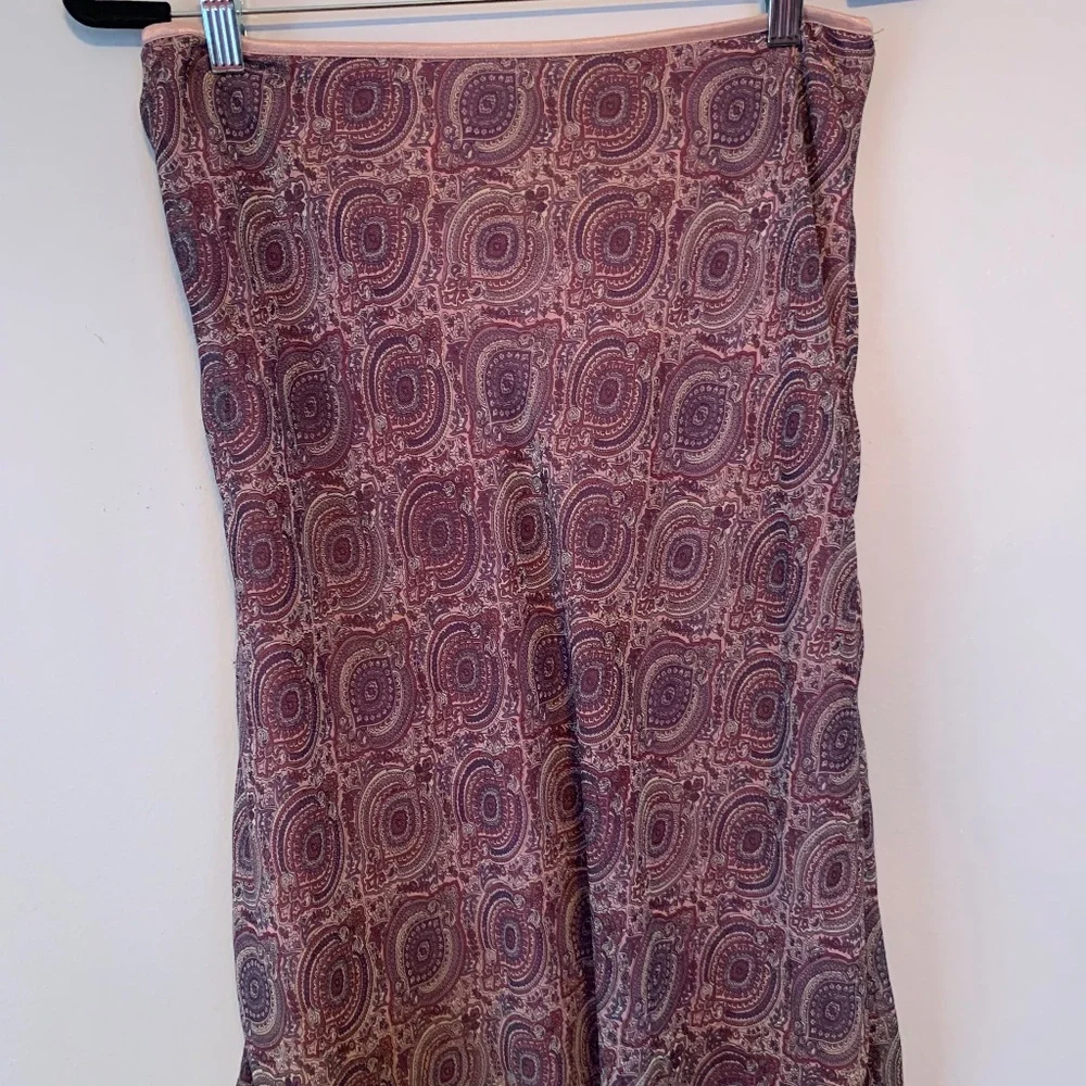 Skirt - Picture 1 of 6